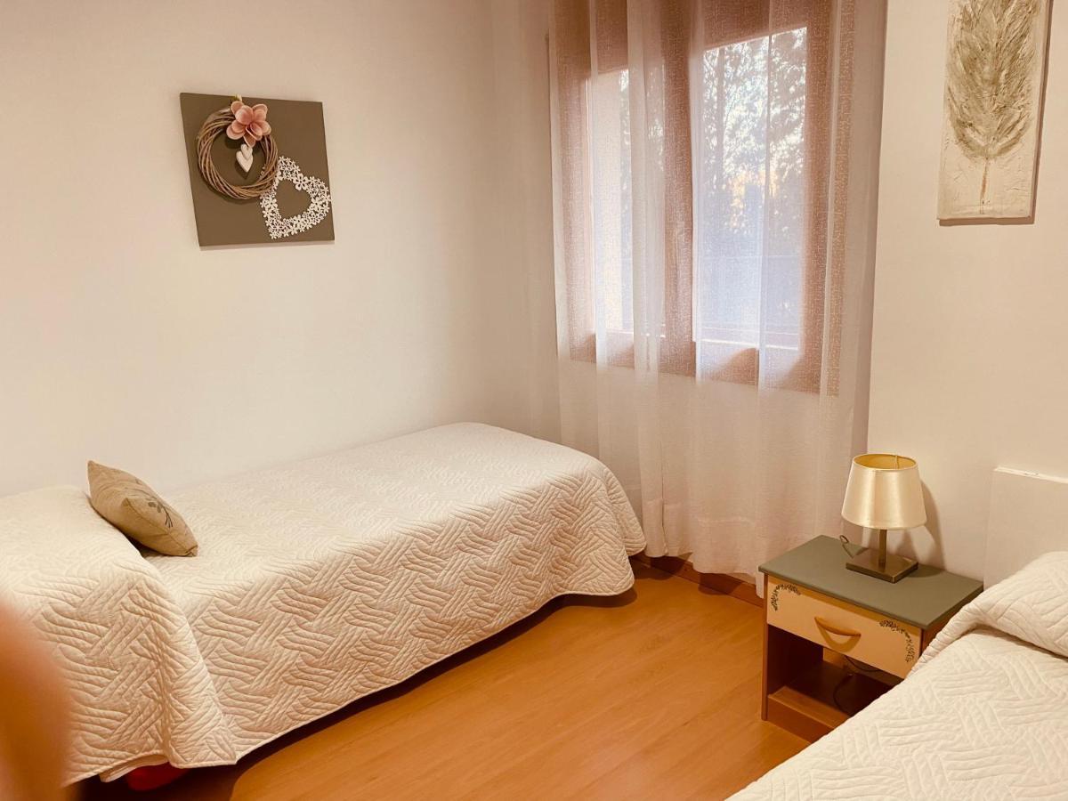 Apartamentos Alcaniz, Gala Luaran gambar